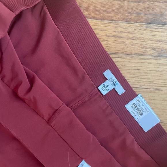 Croft & Barrow 360 Stretch Skort, rust color, XL - Picture 3 of 3